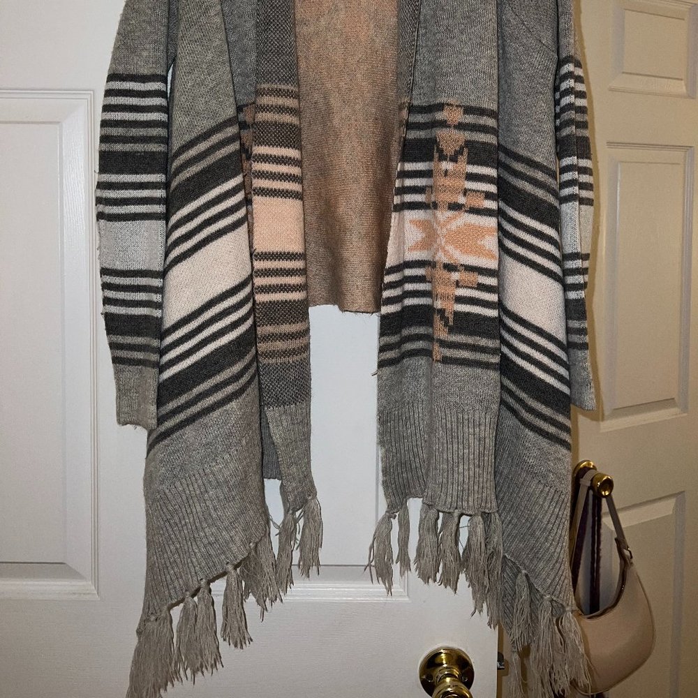 Aztec Peachy Cardigan - Picture 2 of 2